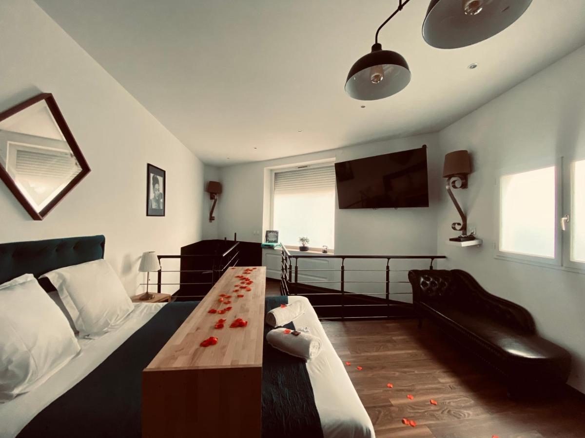 Mieuxqualhotel Jacuzzi Privatif La Retro Bordeaux Kültér fotó